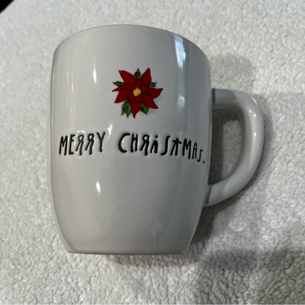 RAE Dunn Merry Christmas Pointsettia Mug‎